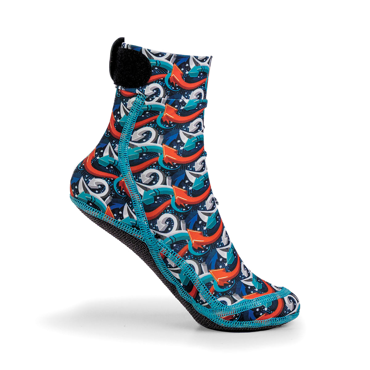 NOMADS Arrow Frenzy kids' beach socks, angled side view