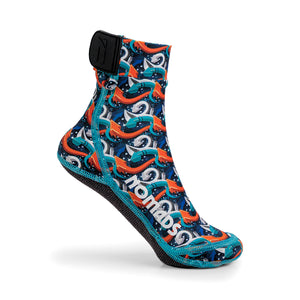 NOMADS Arrow Frenzy kids' beach socks, side profile