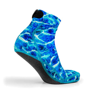 NOMADS Blue Ripple men's beach socks, angled side view