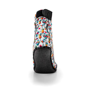NOMADS Happy Hour men's beach socks, back view